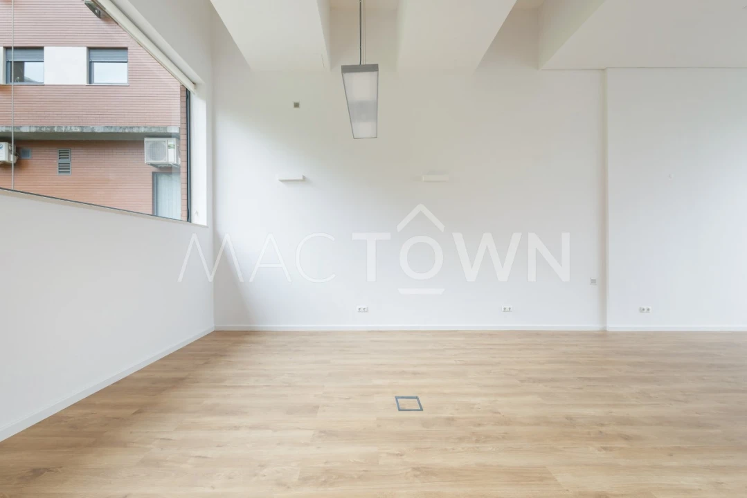 Loja para Arrendamento em Marvila Foto 15