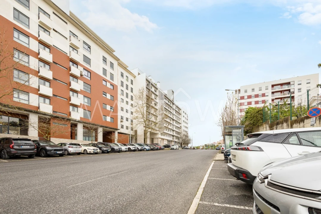 Loja para Arrendamento em Marvila Foto 24