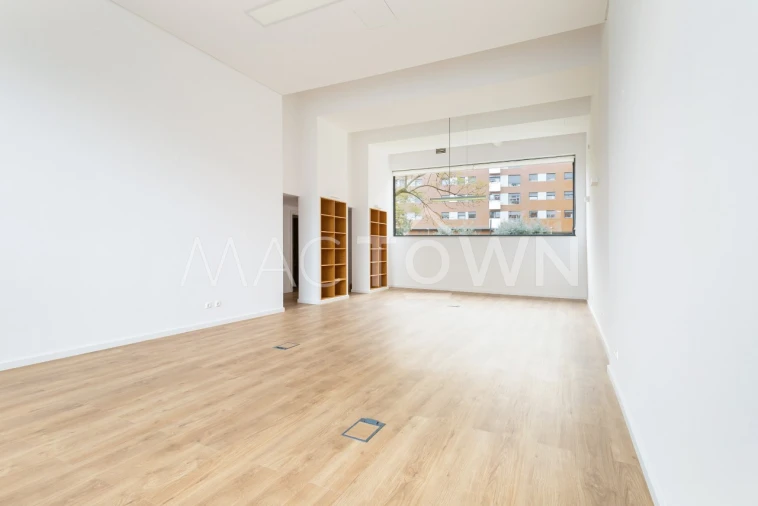 Loja para Arrendamento em Marvila Foto 10