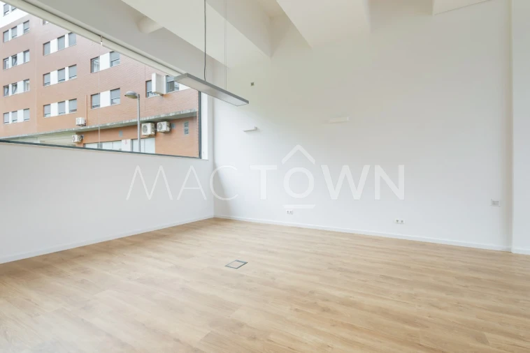 Loja para Arrendamento em Marvila Foto 14