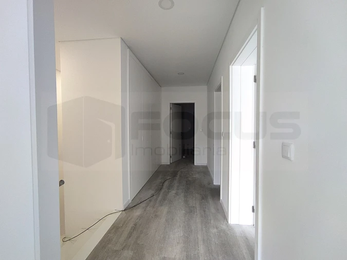 Moradia T4 para Venda em Ílhavo (São Salvador) Foto 13