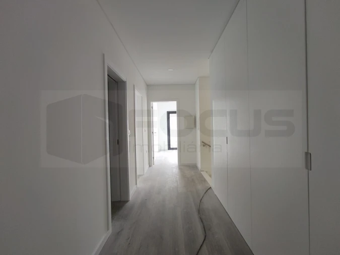 Moradia T4 para Venda em Ílhavo (São Salvador) Foto 24