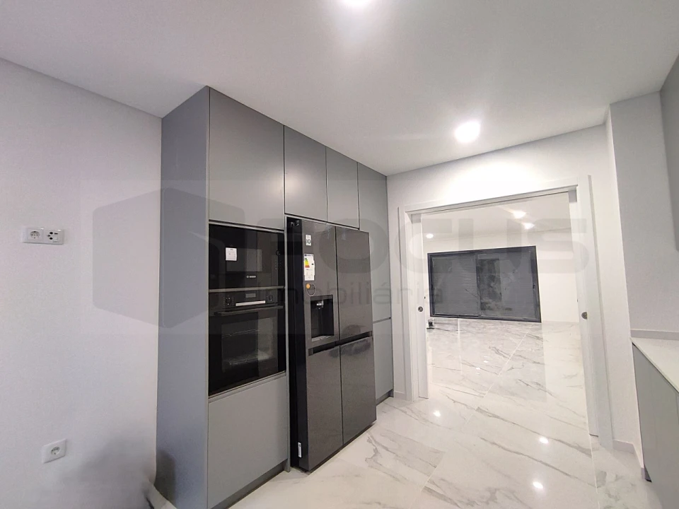 Moradia T4 para Venda em Ílhavo (São Salvador) Foto 4