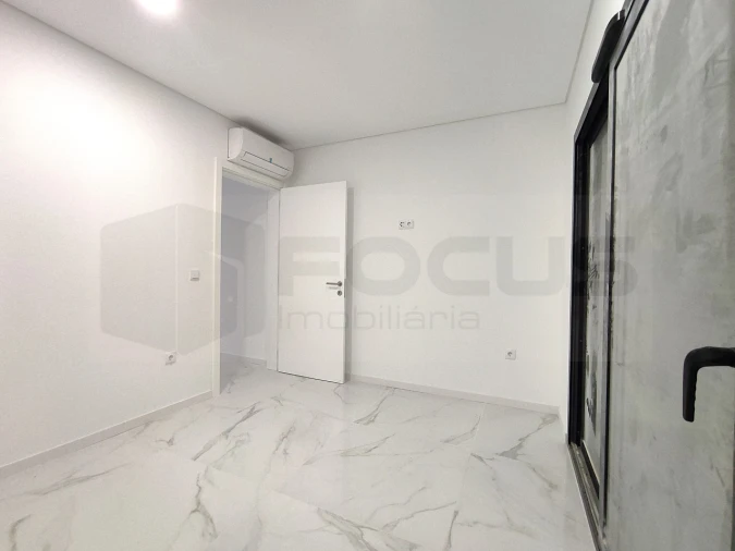 Moradia T4 para Venda em Ílhavo (São Salvador) Foto 10