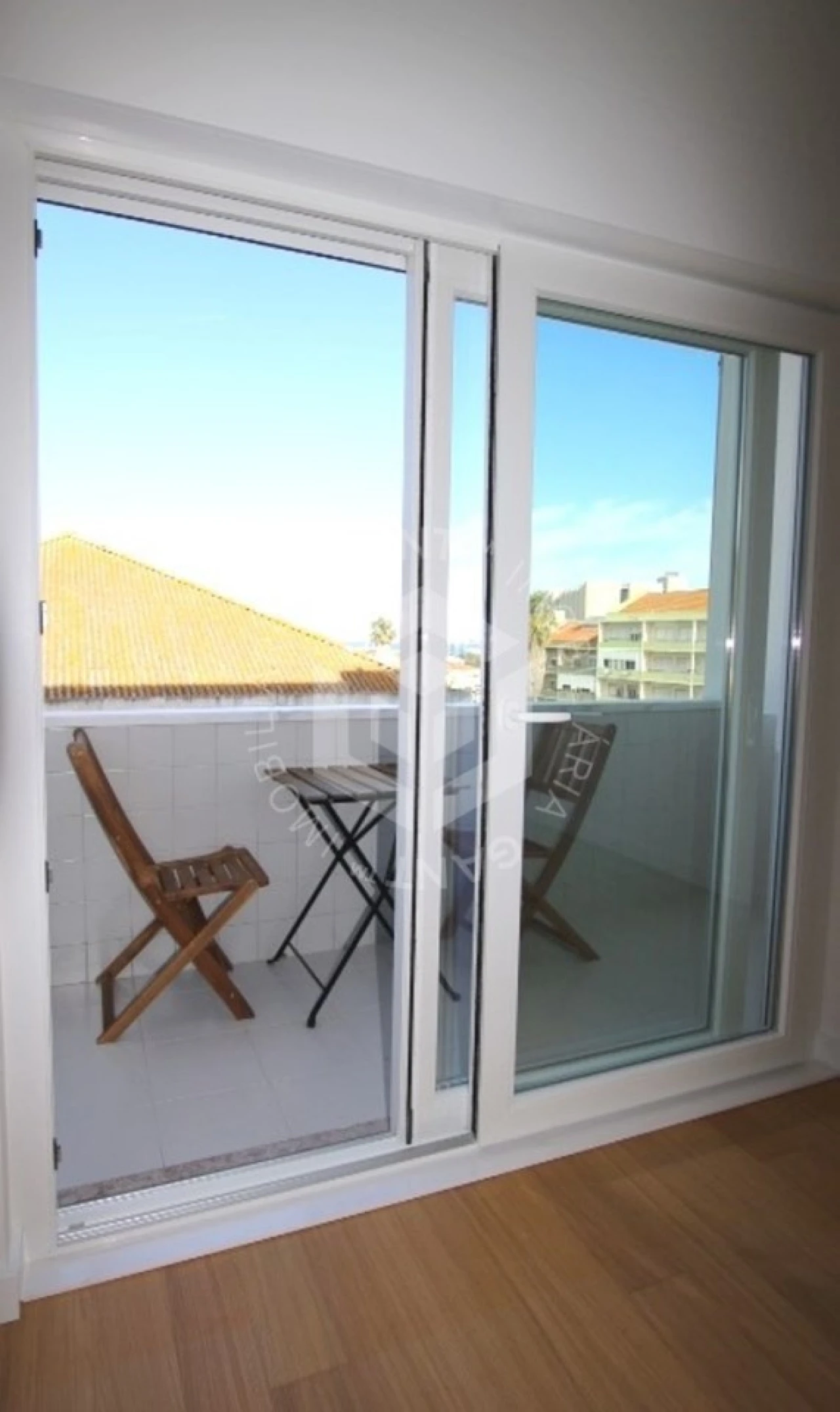 Apartamento T2 para Venda em Caparica e Trafaria Foto 23