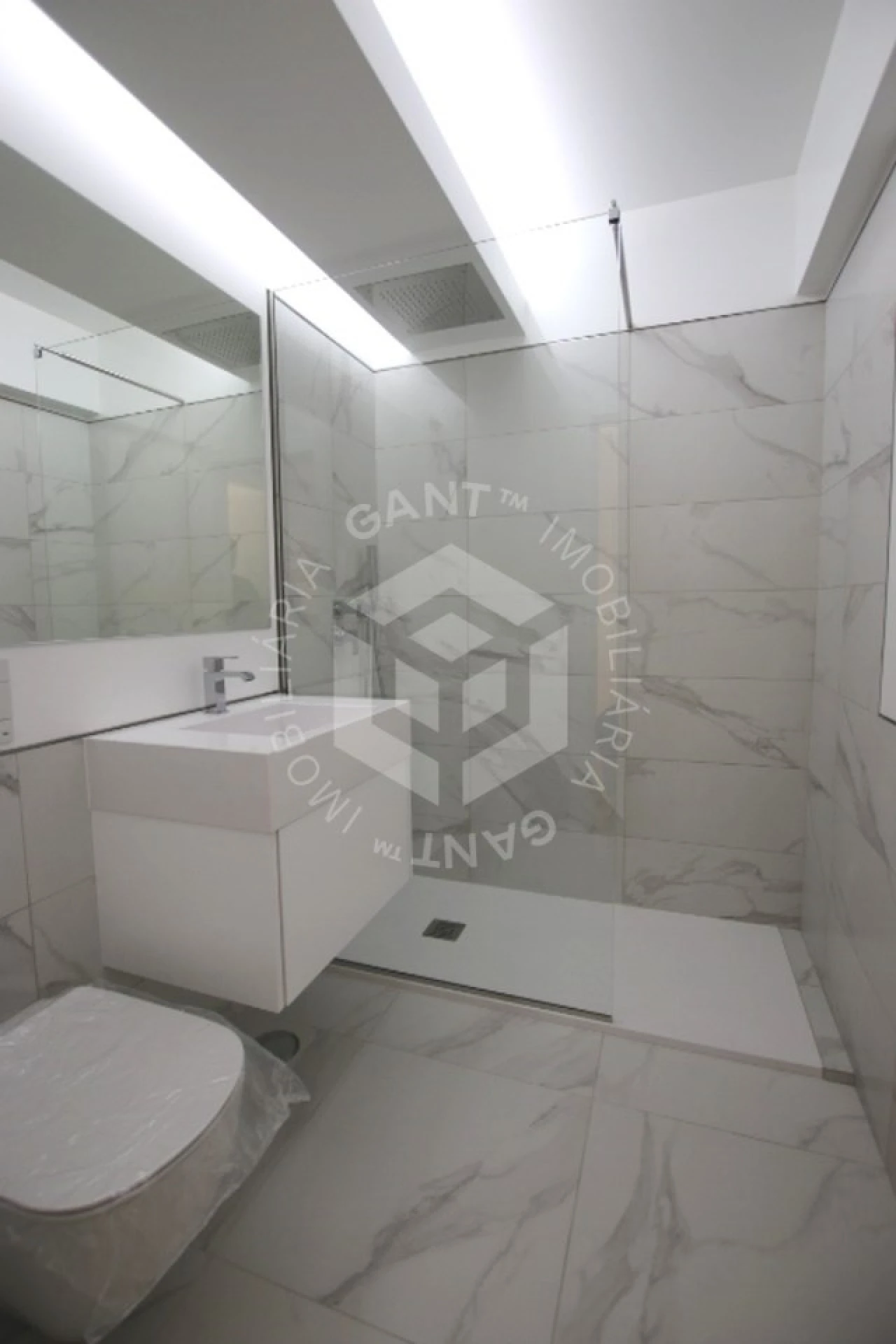 Apartamento T2 para Venda em Caparica e Trafaria Foto 16