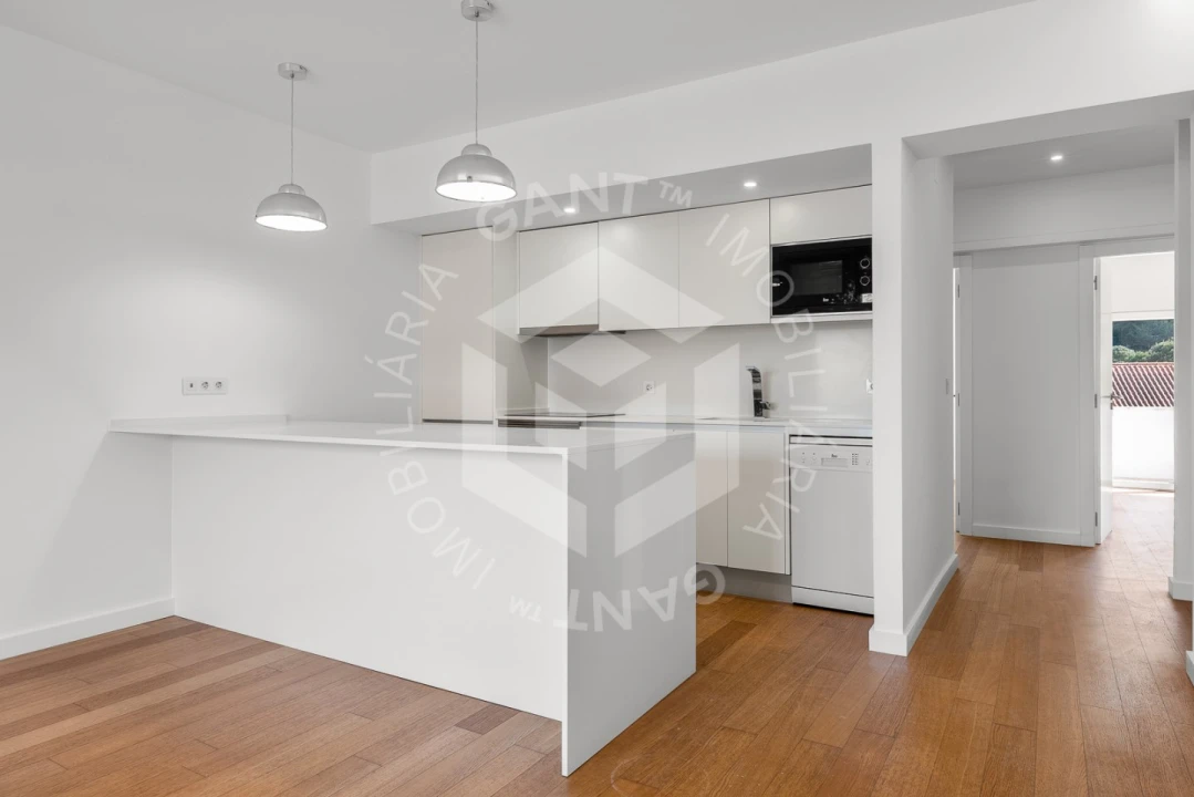 Apartamento T2 para Venda em Caparica e Trafaria Foto 6