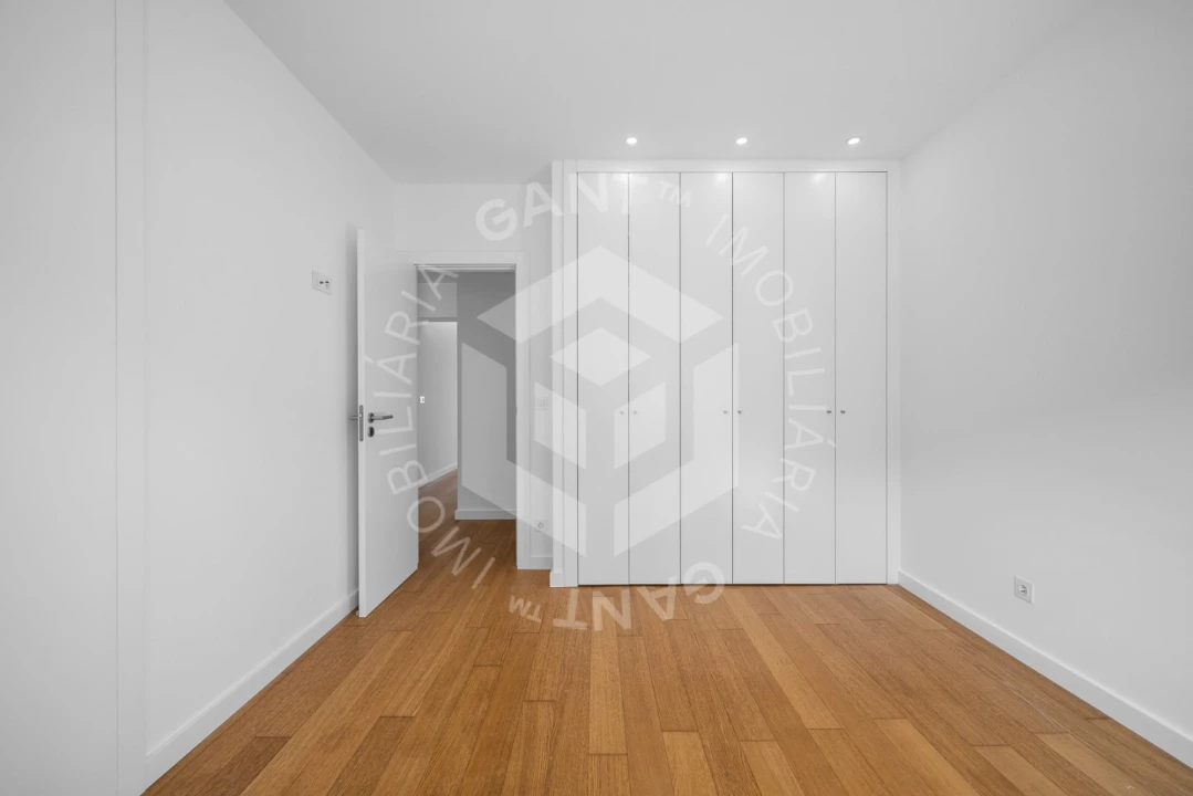 Apartamento T2 para Venda em Caparica e Trafaria Foto 21