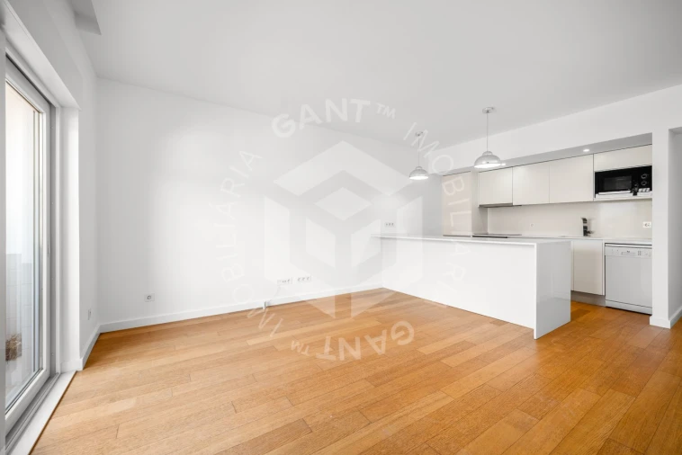 Apartamento T2 para Venda em Caparica e Trafaria Foto 4