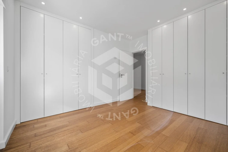 Apartamento T2 para Venda em Caparica e Trafaria Foto 19