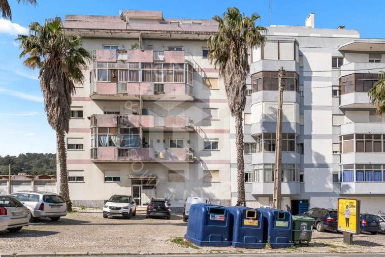 Apartamento T2 para Venda em Caparica e Trafaria Foto 35