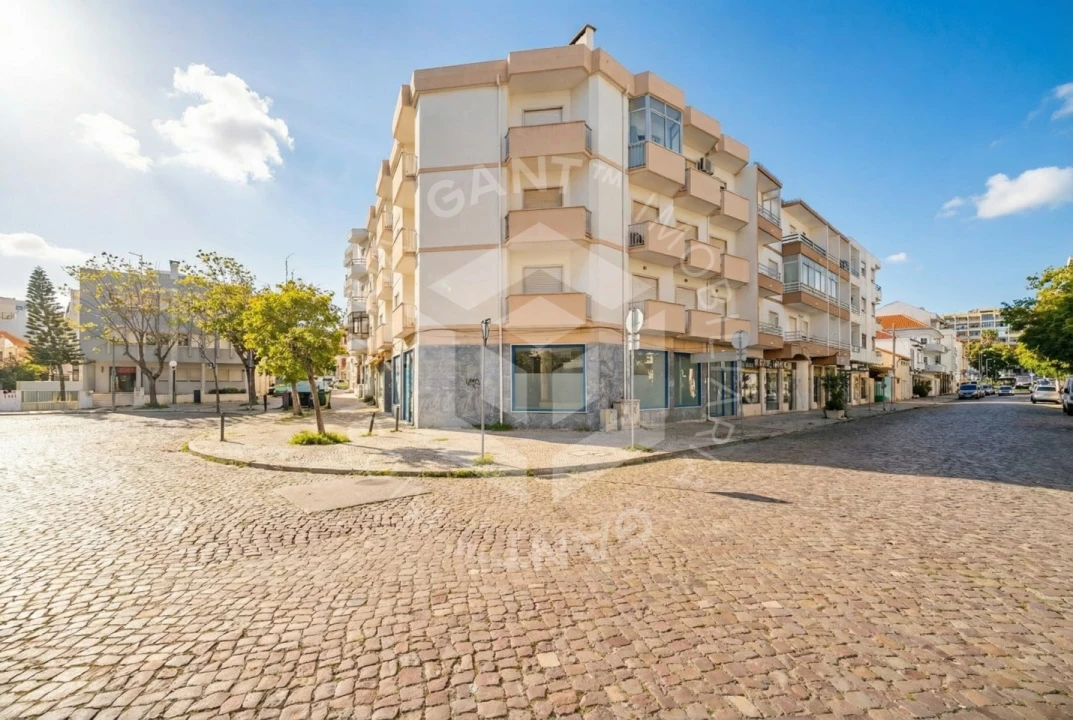 Loja para Arrendamento em Costa da Caparica Foto 19