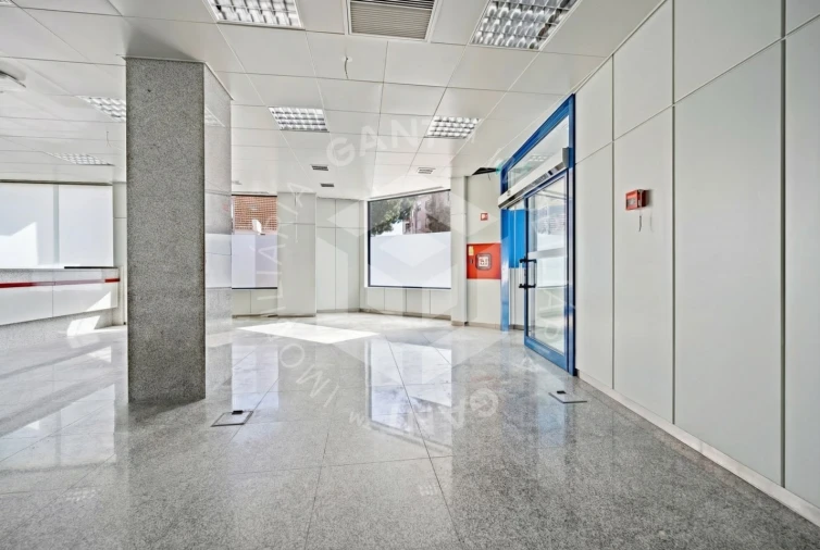 Loja para Arrendamento em Costa da Caparica Foto 5