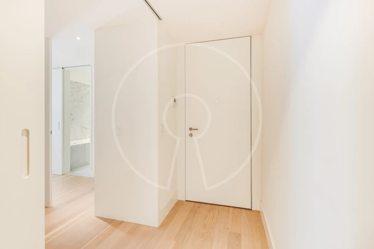 Apartamento T2 para Arrendamento em Misericórdia Foto 15