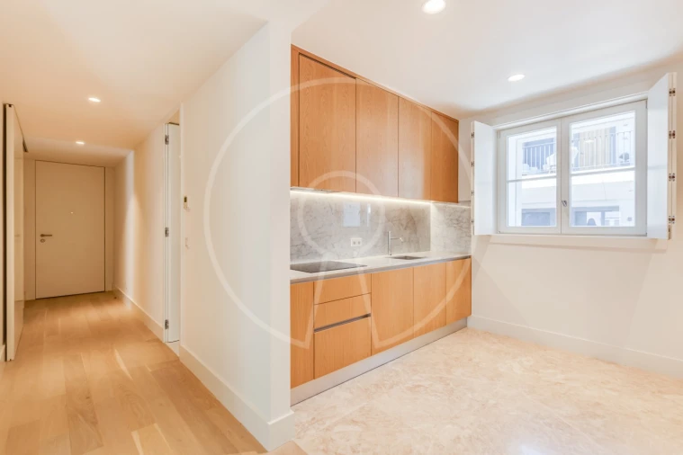 Apartamento T2 para Arrendamento em Misericórdia Foto 12