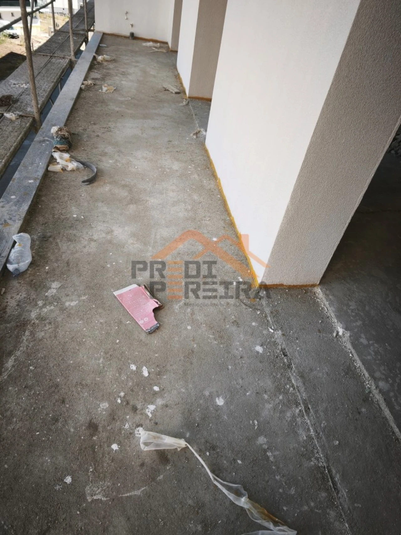 Apartamento T3 para Venda em Santo António dos Cavaleiros e Frielas Foto 25
