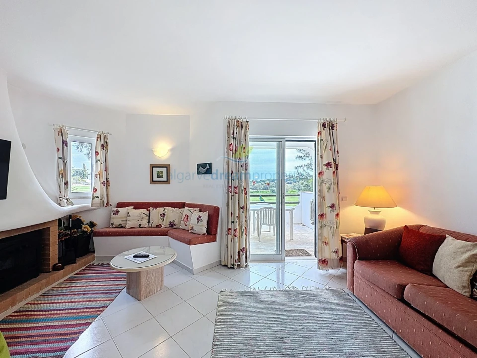 Apartamento T2 para Venda em Albufeira e Olhos de Água Foto 4