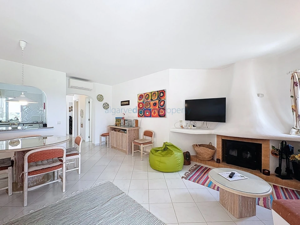 Apartamento T2 para Venda em Albufeira e Olhos de Água Foto 6