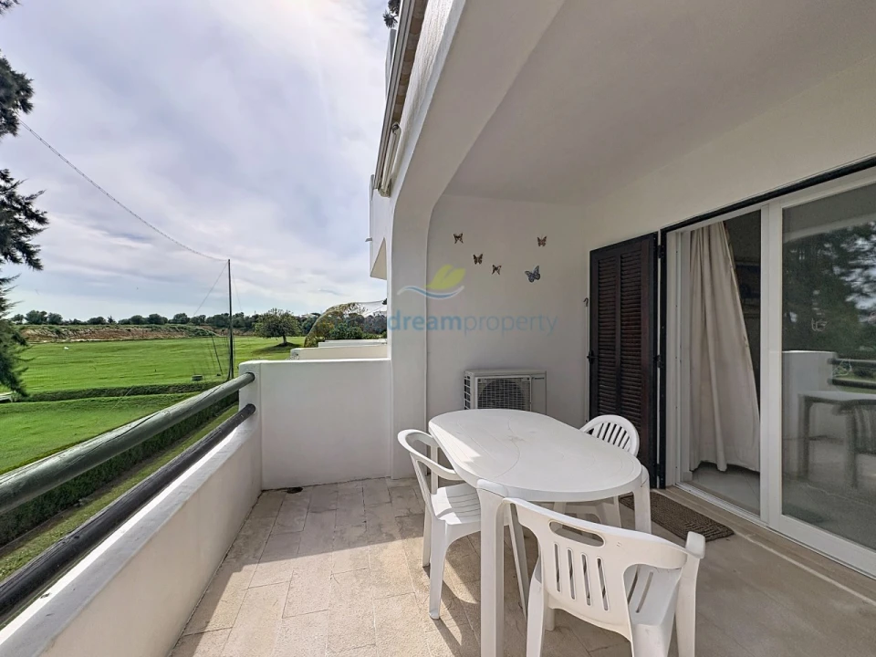 Apartamento T2 para Venda em Albufeira e Olhos de Água Foto 23