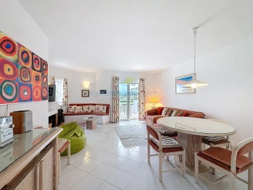 Apartamento T2 para Venda em Albufeira e Olhos de Água