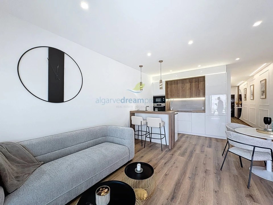 Apartamento T1 para Venda em Albufeira e Olhos de Água Foto 7
