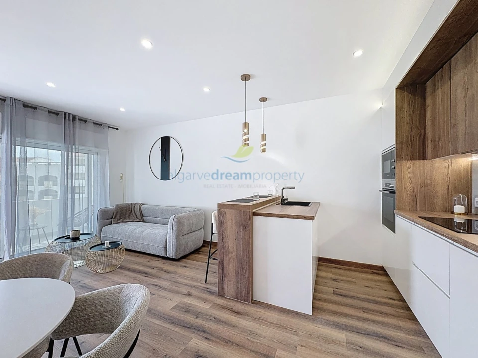 Apartamento T1 para Venda em Albufeira e Olhos de Água Foto 11
