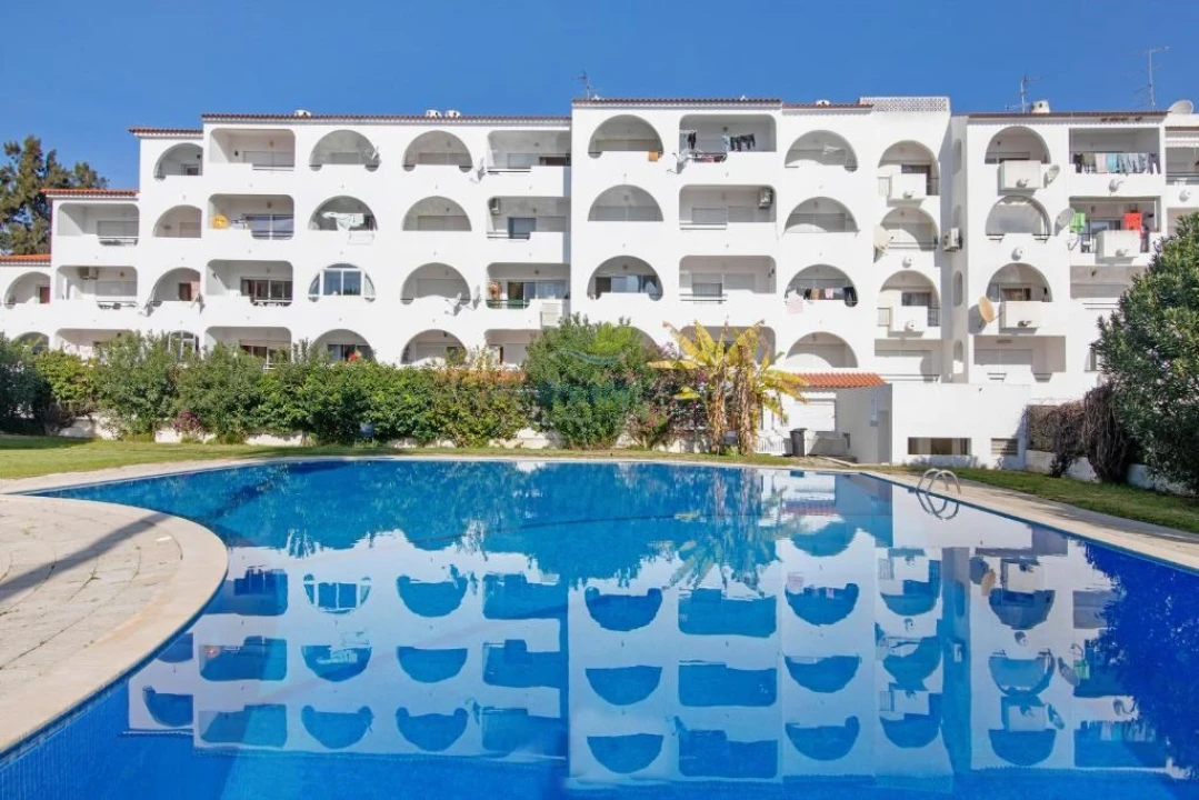 Apartamento T1 para Venda em Albufeira e Olhos de Água Foto 29