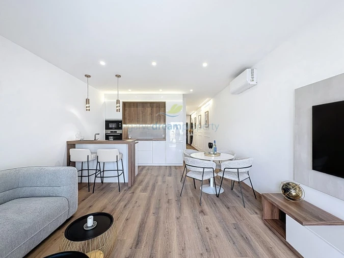 Apartamento T1 para Venda em Albufeira e Olhos de Água Foto 6