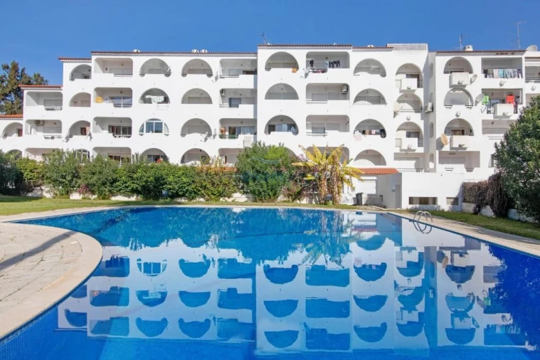 Apartamento T1 para Venda em Albufeira e Olhos de Água Foto 29