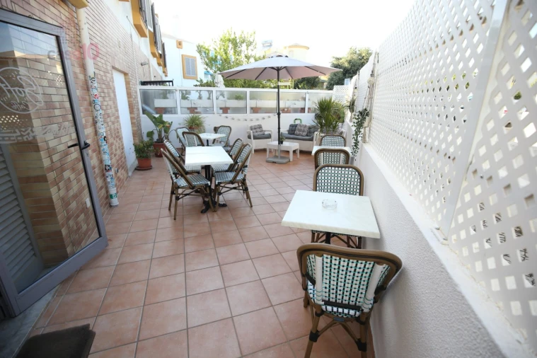 Negócio para Venda em Albufeira e Olhos de Água Foto 2