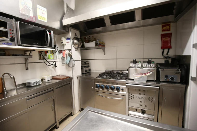 Negócio para Venda em Albufeira e Olhos de Água Foto 14