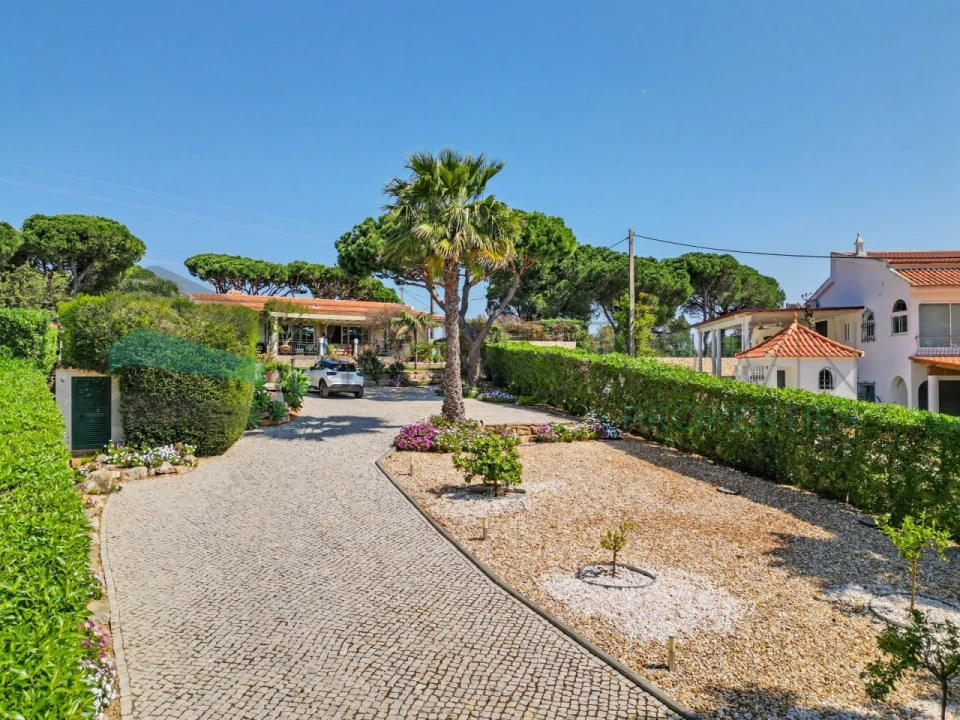 Moradia T5 para Venda em Quarteira Foto 52