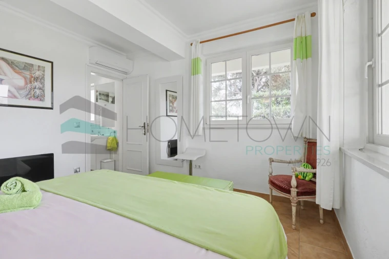 Moradia T5 para Venda em Quarteira Foto 34