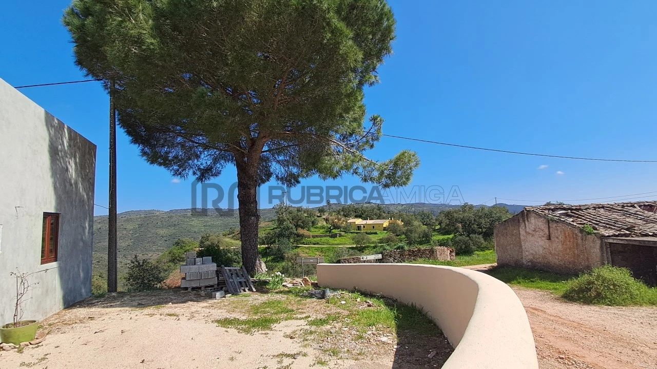 Moradia para Venda em Salir Foto 3