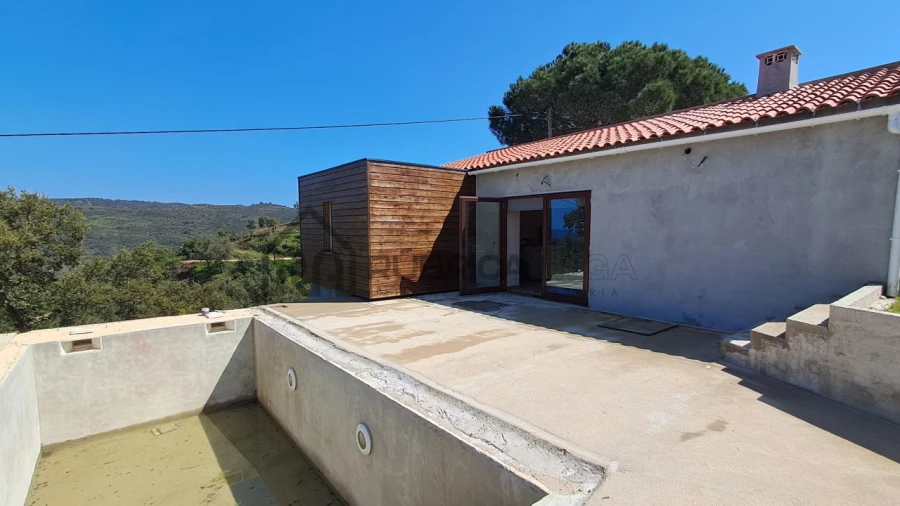 Moradia para Venda em Salir Foto 17