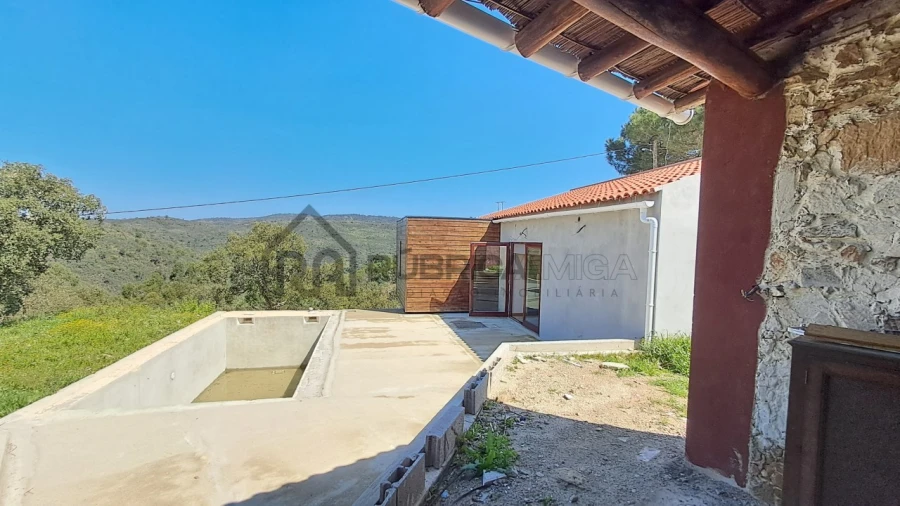 Moradia para Venda em Salir Foto 20