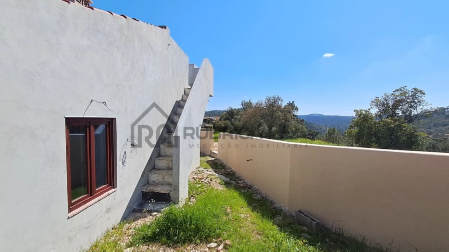 Moradia para Venda em Salir Foto 21