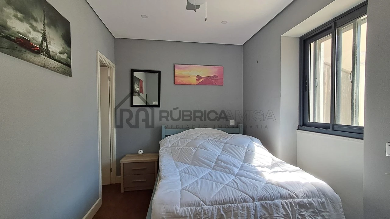 Moradia T2 para Venda em Salir Foto 6