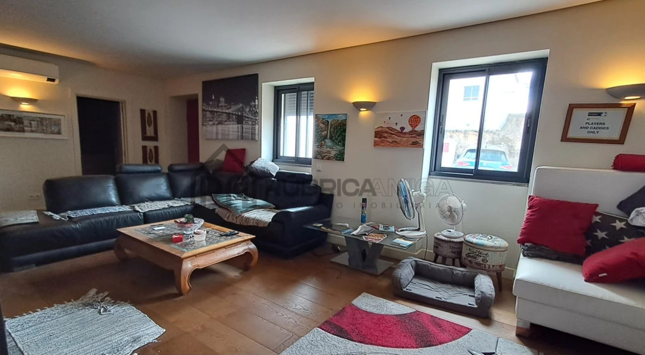 Moradia T2 para Venda em Salir Foto 9