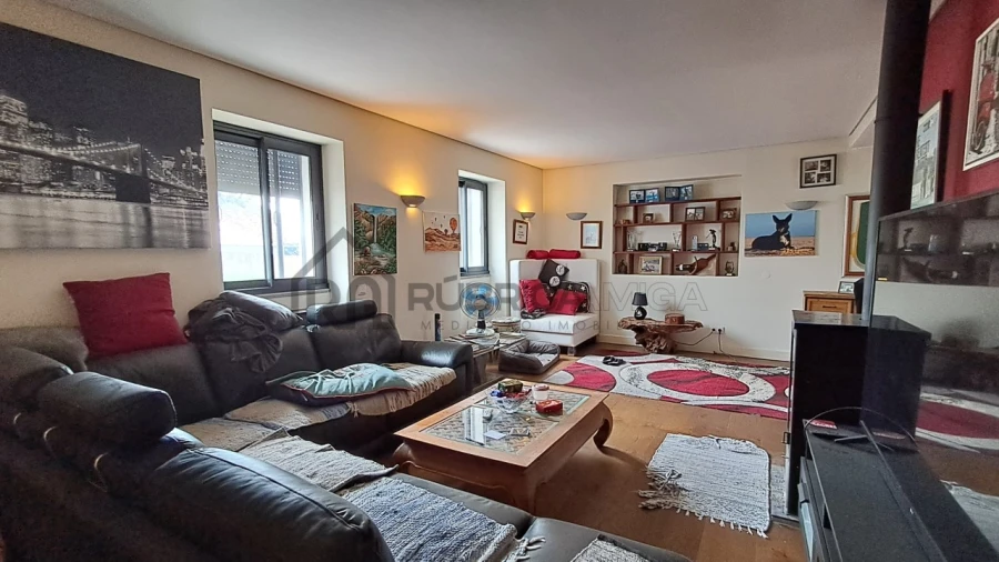 Moradia T2 para Venda em Salir Foto 7