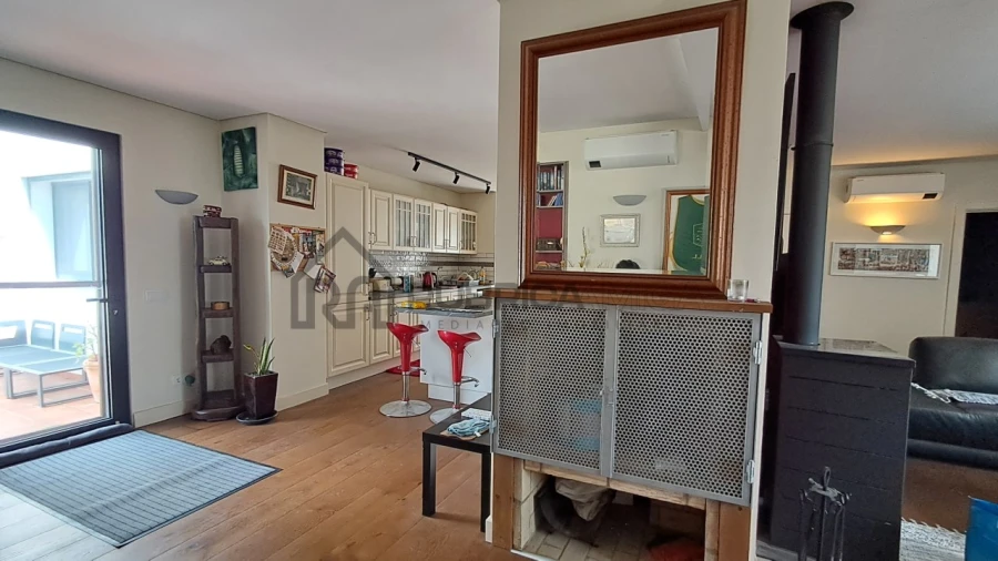 Moradia T2 para Venda em Salir Foto 11