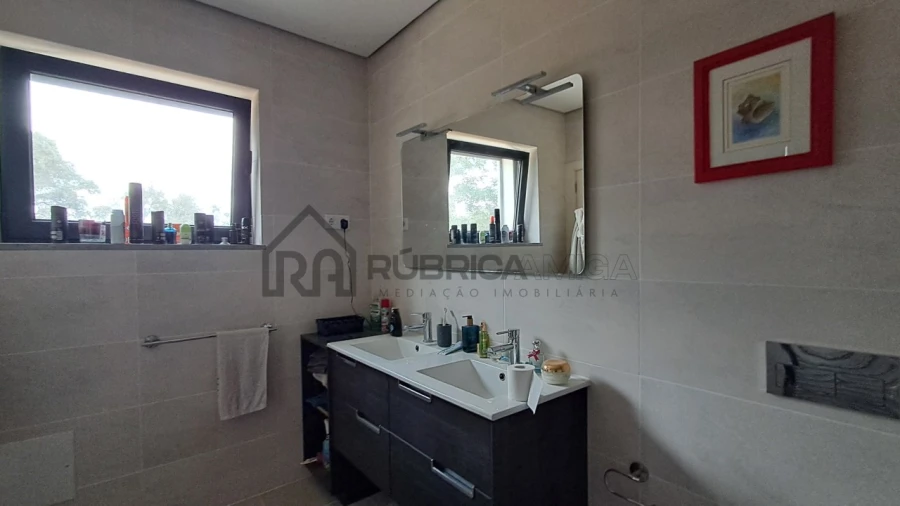 Moradia T2 para Venda em Salir Foto 26