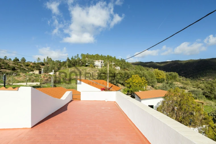 Moradia T3 para Venda em Querença, Tôr e Benafim Foto 26