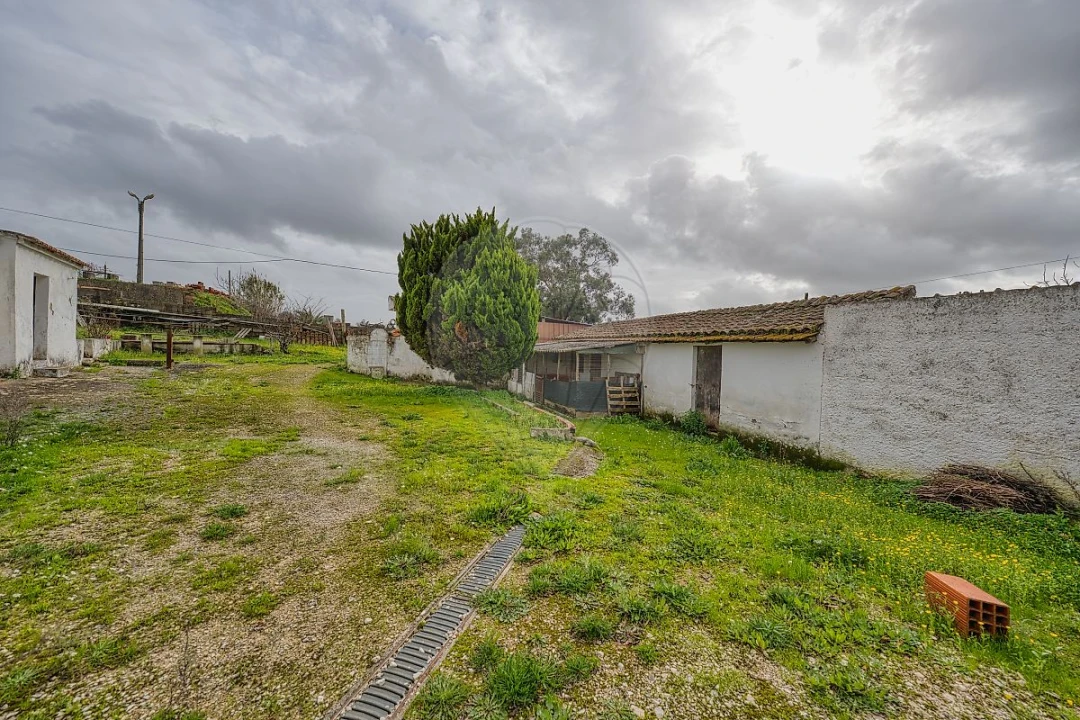 Moradia T2 para Venda em Pontevel Foto 26