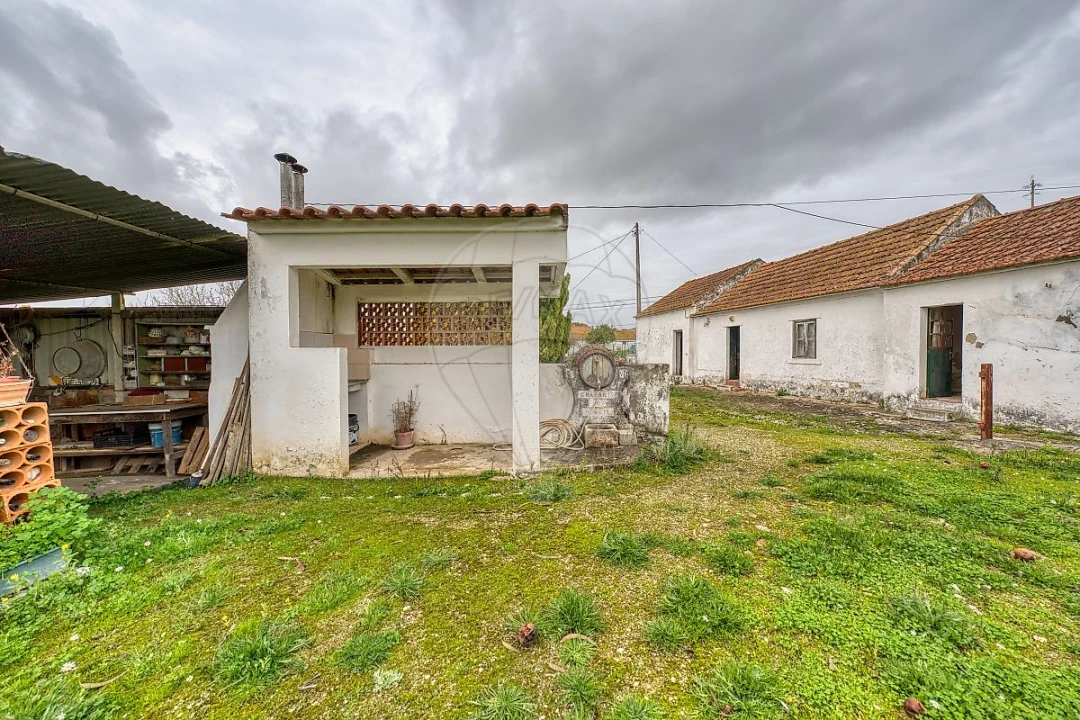 Moradia T2 para Venda em Pontevel Foto 38