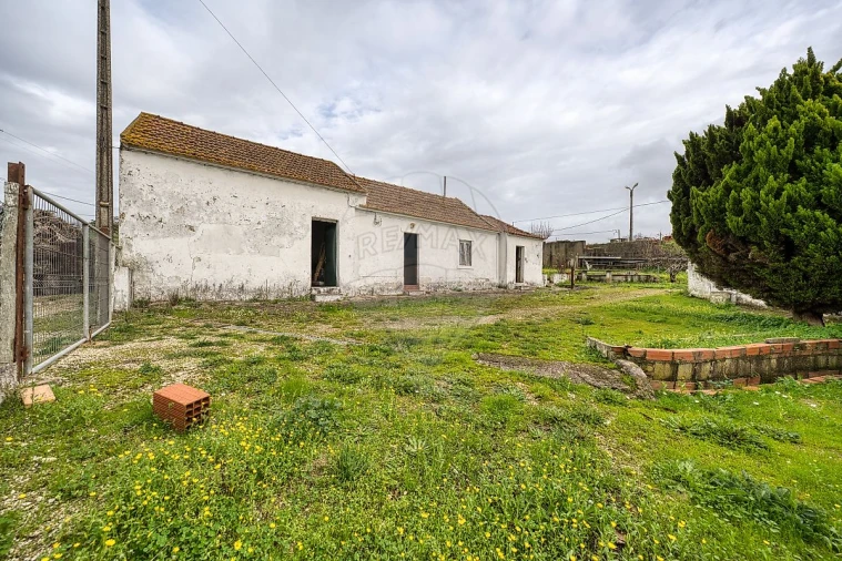 Moradia T2 para Venda em Pontevel Foto 33