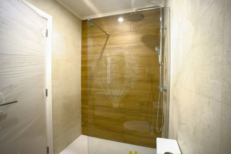 Apartamento T2 para Venda em Marvila, Ribeira Santarém, São Salvador, São Nicolau Foto 3