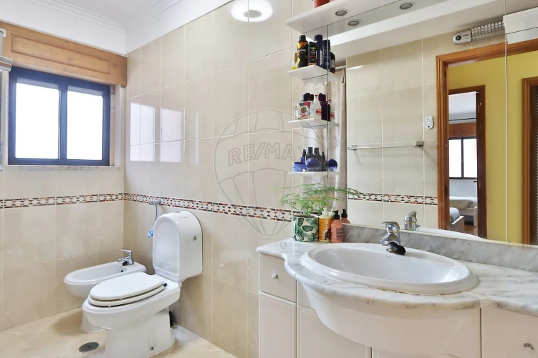 Apartamento T2 para Arrendamento em Cacém e São Marcos Foto 12