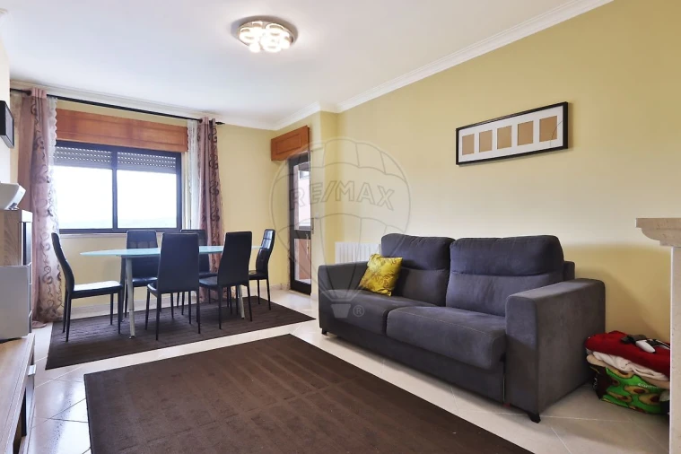 Apartamento T2 para Arrendamento em Cacém e São Marcos Foto 3