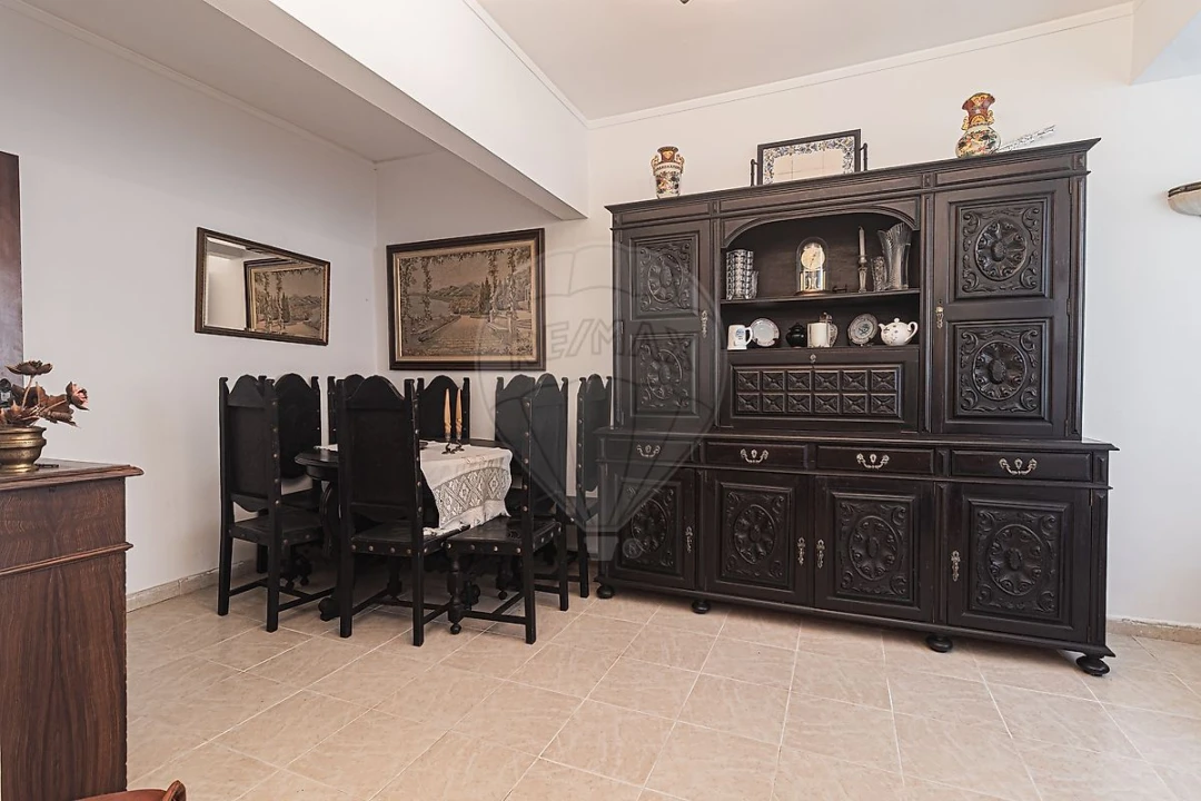 Apartamento T2 para Venda em Rio de Mouro Foto 19